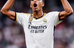 开云平台-乌拉圭翻盘波兰，卡瓦哈尔刷新纪录