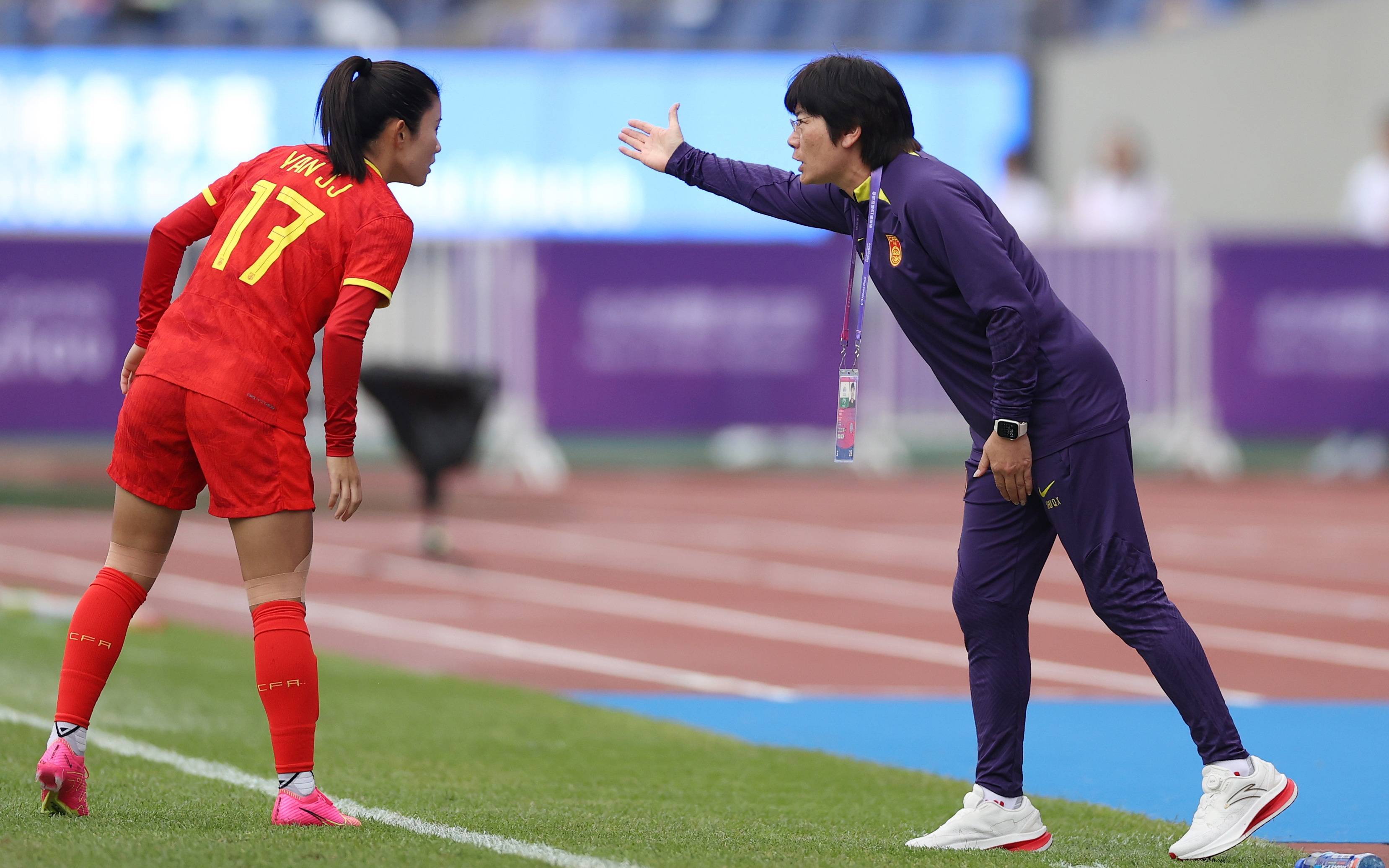 关于中国女足表现稳健，在比赛中展现实力的信息